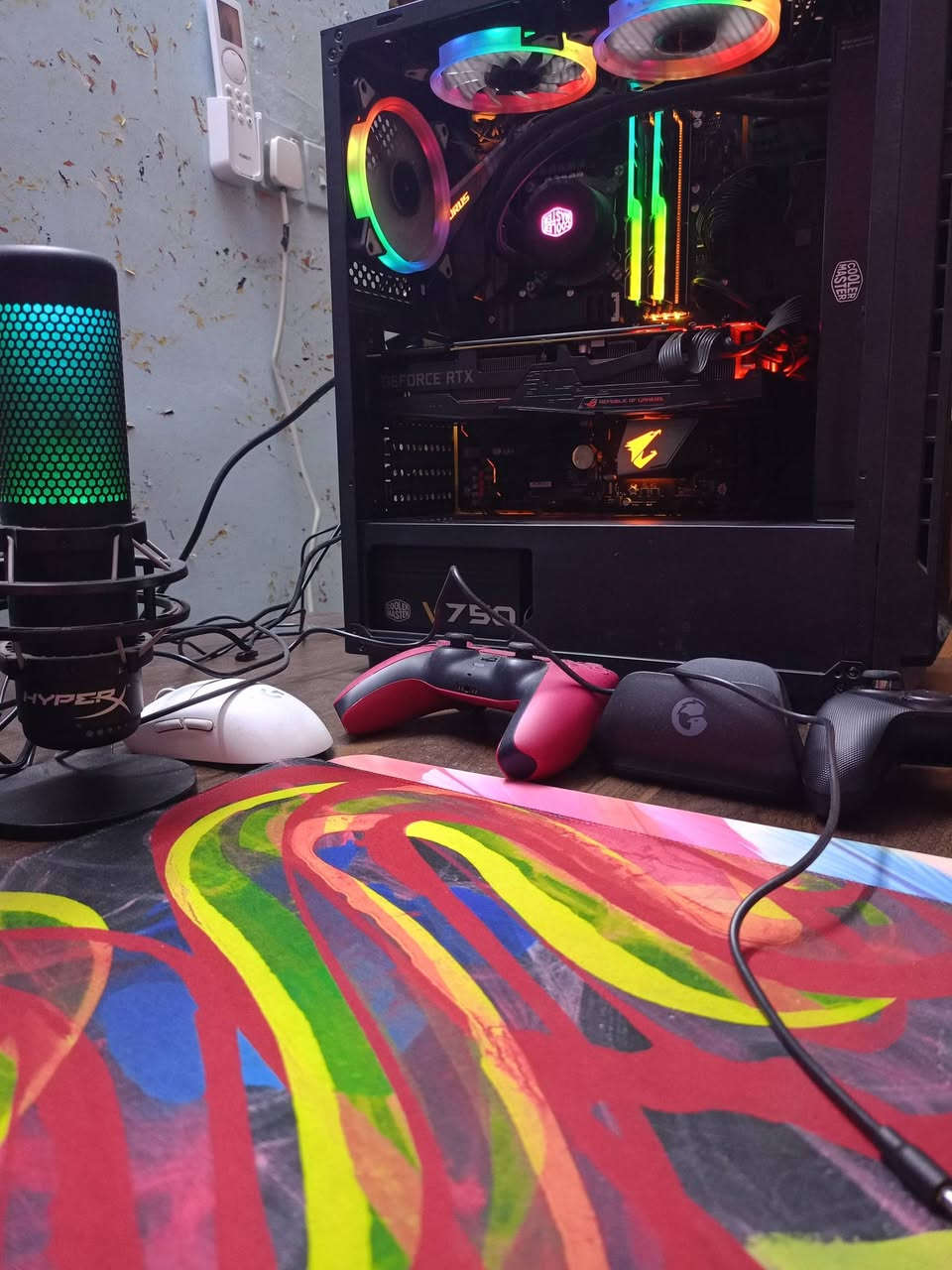 سلام عليكم بي سي للبيع
سعر 900 الف
مواصفات 
Cpu:  intel 7 9700k
Gpu:  asus rog strix geforce  rtx 2070 super 3 fan 
Motherboard: z390 elite aorus
Ram: team force 2*8 3200hz
 مائي مروحتين Cpu cooler : cooler master 
Psu: cooler master 750 gold 
Ssd:samsung 860 evo 250
Hdd: 1tb
راسل واتساب ***********
