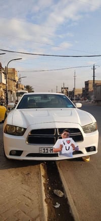 جارجر 2013 حادثه جاملغ ايسر بدون ايرباك  بنيد مطبك ولباب مال سايق مبدل...