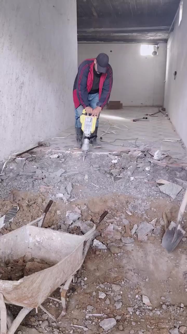 السلام عليكم كادر عمل ابو بلال
كادر عمل نشتغل كافه الاعمال الحره ***********
 انشتغل كطعيه #وبسعارمناسبه تصفيط بلوك تصفير  بيوت فرش حجر تنضيف صطوح تصفيط خرايط تفليش  تقديم بلوك ل نجار صب دنك قواعد صب لاش 
لسلام عليكم كادر  عمل نشتغل كافه الاعمال ابو بلال 
تفليش صحيات +مخزن معا شيل الانقاض 
تفليش وتنضيف الابلوك +تصفيط 
  تفليش بيتونا وستاره وشيل الانقاض
تفليش سيراميك الارضية +شيل الانقاض
تكشير سيراميك+تكشير جص+تكشير لبخ
فتح أبواب وشبابيك
تصفير بيوت +فرش حجر
حفر قواعد الدنك +صب القواعد
صب صحيات ودنك  
تصفير تكعيبات 
صب لاش 
تدخيل بلوك داخل البيت للخشب 
تصعيد بلوك فوك البيت
تصعيد بلوك فوك التكعيبه
تصعيد رمل فوك البيت 
تصعيد اسمنت فوك البيت 
فرش حجر بيوت
تصفيط بلوك فوك الخريطه 
تدخيل جص داخل البيت  بأسعار مناسبة 
تصعيد جص على الطابق الثاني 
تنظيف ورا اللباخ 
تنظيف حواش
أي شغل نشتغل والرزق على الله 
اي شغل خابر ودلل والف هلا معاكم كادر ابو بلال 
 وهذا رقم الهاتف/*********** والخاص مفتوح
جميع العمال الحره والرزق عله الله حاضرين بكل وقت
اتصال على الرقم او خاص و تدلل***********
