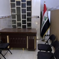 ميز مكتبي اخو الجديد +كراسي عدد 5 للبيع للتواصل ع رقم 07704314095
