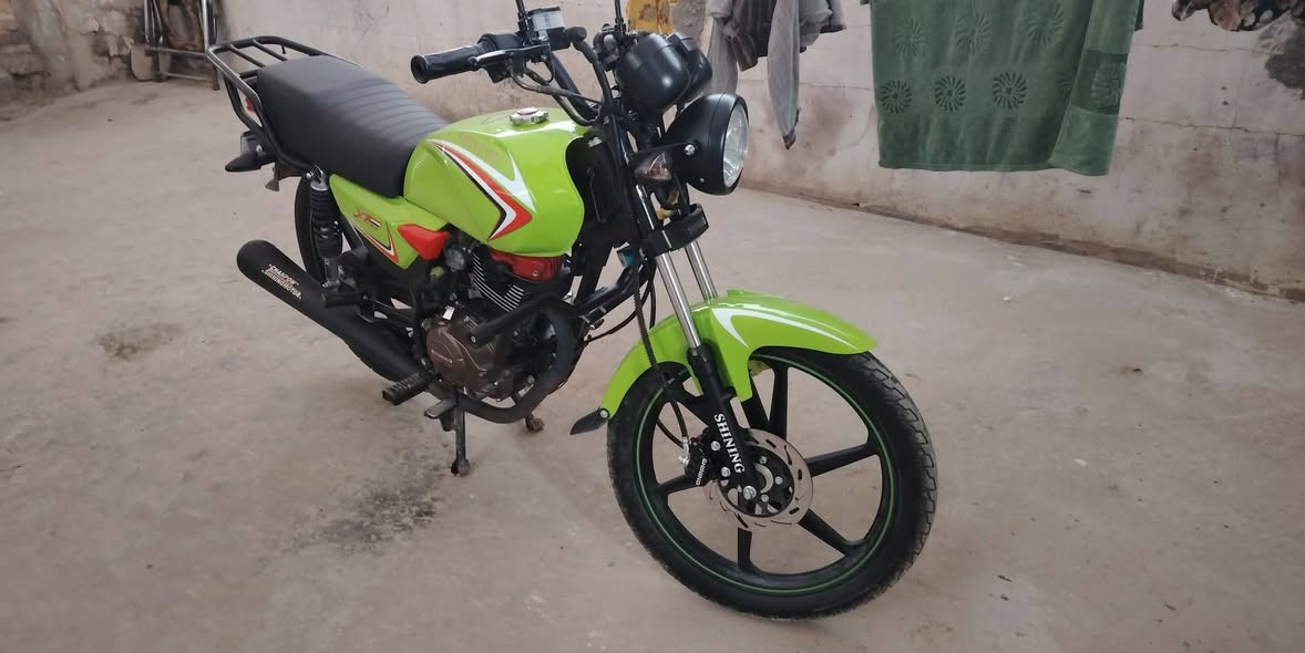 للبيع شانك جديده فول مسجل كمل موديل 2023 رقم نزكليزي صرلها 10 تيام مشدوده بعدها زيرو للبيع اني من الرمادي حي التأميم شراي اتصل ***********
