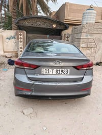 النتره(2017)  وارد أمريكي  حادثها شخط بين بابين موجوده صوره حادث وبيها...