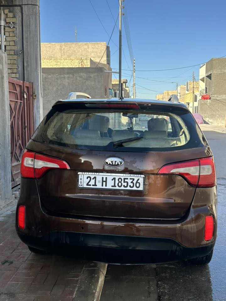 السعر ١٣٠
صبغ حزام 
مكانه كربلاء 
موصفات بصمه بنوراما  والباقي معروف
مكينه وكير بحاله جيده مكينه دوش
للبيع أو مراوس بسوناته النترا   

***********
