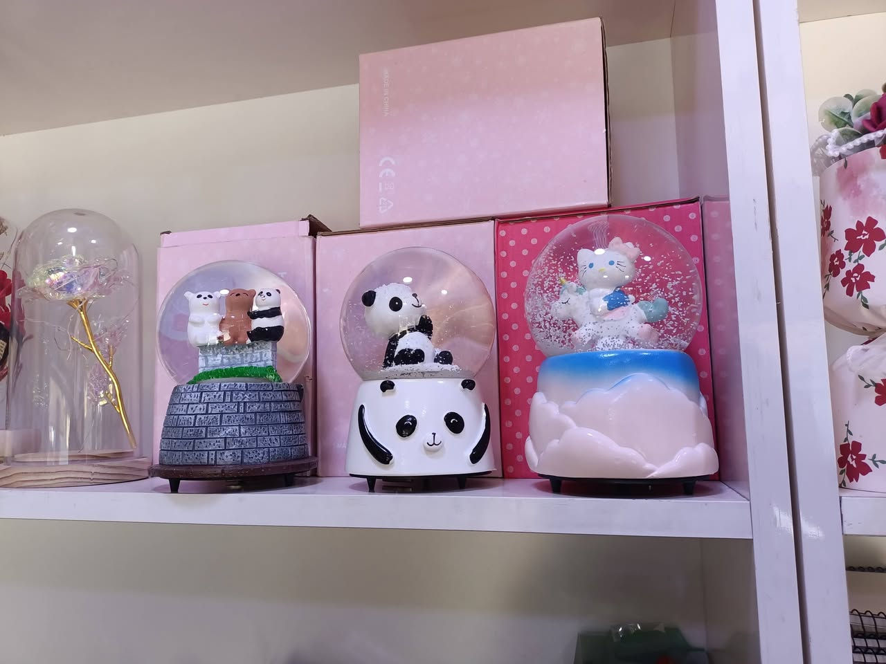 الهدايا ويانا غير تحطيم الاسعار بس يمنه وبس مكتبة الانوار الراعي الرسمي للاناقة
عنوانه بعقوبة التحرير مجاور مول ماريا و مطعم حيدر كركر
*********** خدمه التوصيل متوفرة ايضا 
تلي hsyna96
