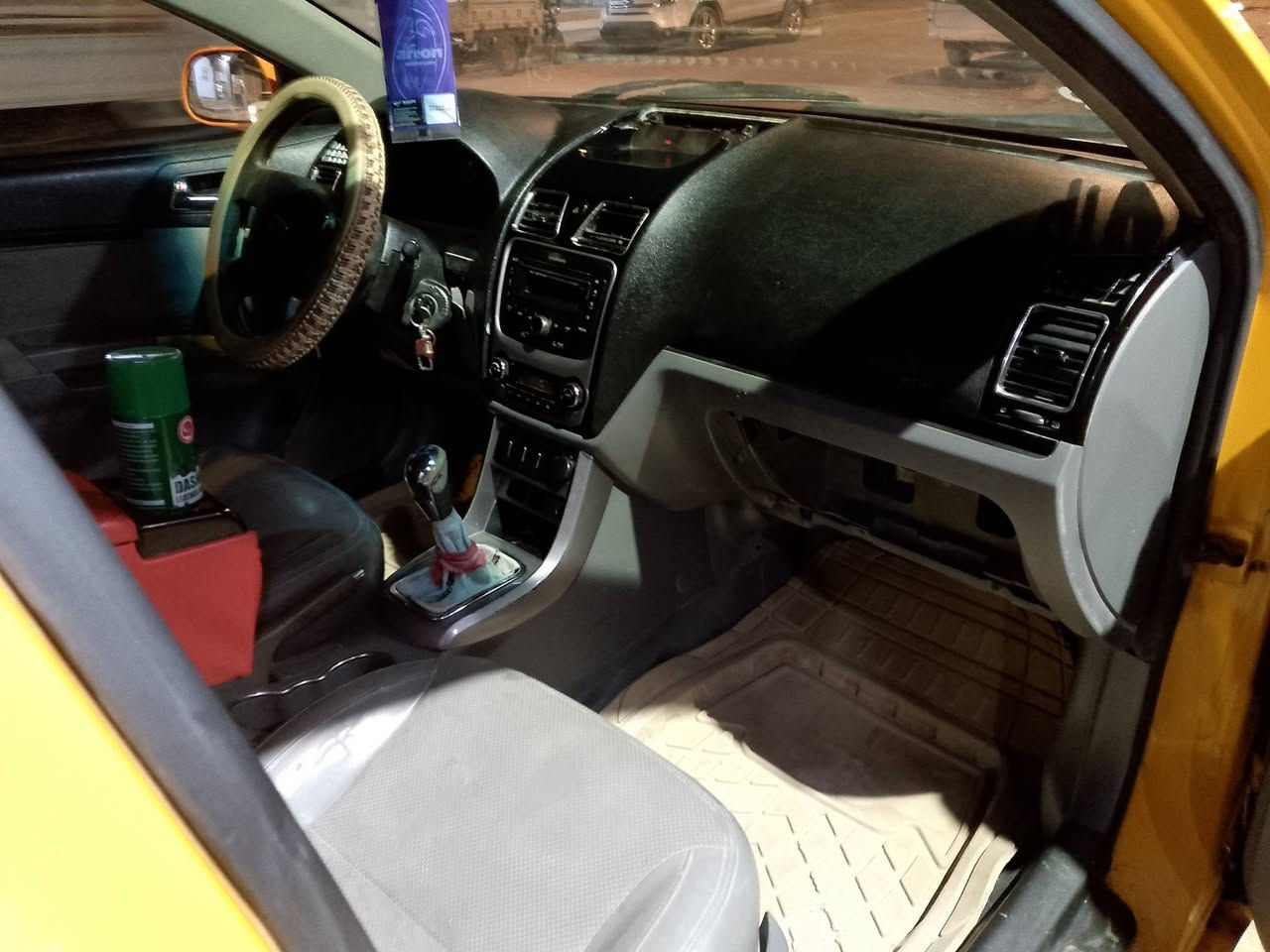 السلام عليكم ام كراند موديل 2014 مكينه وكير جدد لاتنقيص ولاتبخير حاويه بلاد تخم تاير جديد حدادايه جديده كهربائيات شغاله كلها دواخل مدوشمه جلد مسجل البدي بي خياسات قليله سماعات سستم كامل السياره جاهزه  سنويه ساقطه بل 2019 مامطلوبه مصرف حره تحويل مباشر مكاني ناصريه مركز السعر 16 وبيها مجال قليل استفسار ***********
