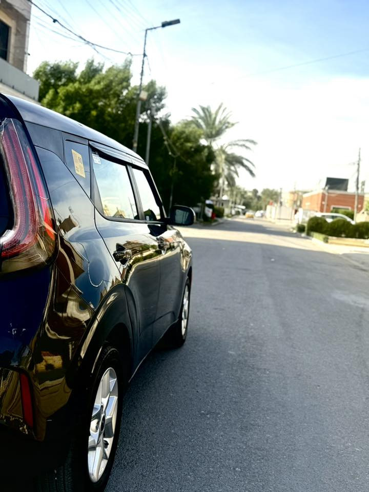 صول٢٠٢٥
محرك 2000 دوش 
رقم بغداد باسمي
 اللون اسود  
مسافه مقطوعه ١٩لف كيلو
حادثها موضح بالصور 
رقم بغداد باأسمي 
مواصفاتها معروفه 
 مفاتح مو بصمه 
 رادار ت خلفي وجانبي 
 تنبيه بالمري 
 شاشه  كار بلي 
 فول تحكمات بالستيرن
  كاميرا خلفيه دواره _ وباقي الموصفات المعروفه
صور حادث مع منشور بدون دواخل
حادثها طخات
للاستفسار      
مكان السياره بغداد حي اور
***********
