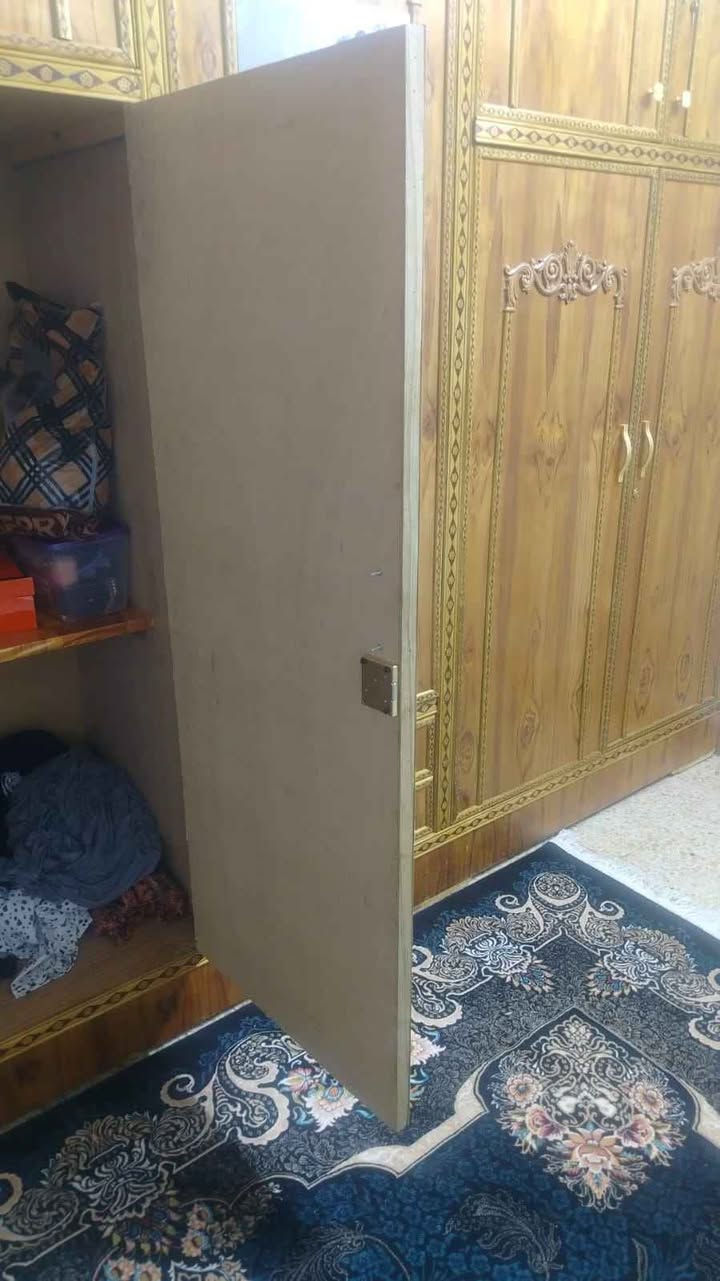 كنتور ٥ ابواب استعمال شهرين نظافة فول شبة جديد مابي ولا خدش بعده جديد السعر ٥٠٠ الف وبي مجال
بوفيه صاج تفصال جديدة كلش نظيفة السعر ٢٠٠ الف
العنوان بغداد الجديدة بغداد, العراق


**إذا كنت صاحب هذا الإعلان وتريد حذفه لأي سبب، رجاءا أرسل رسالة إلى الدعم الفني**