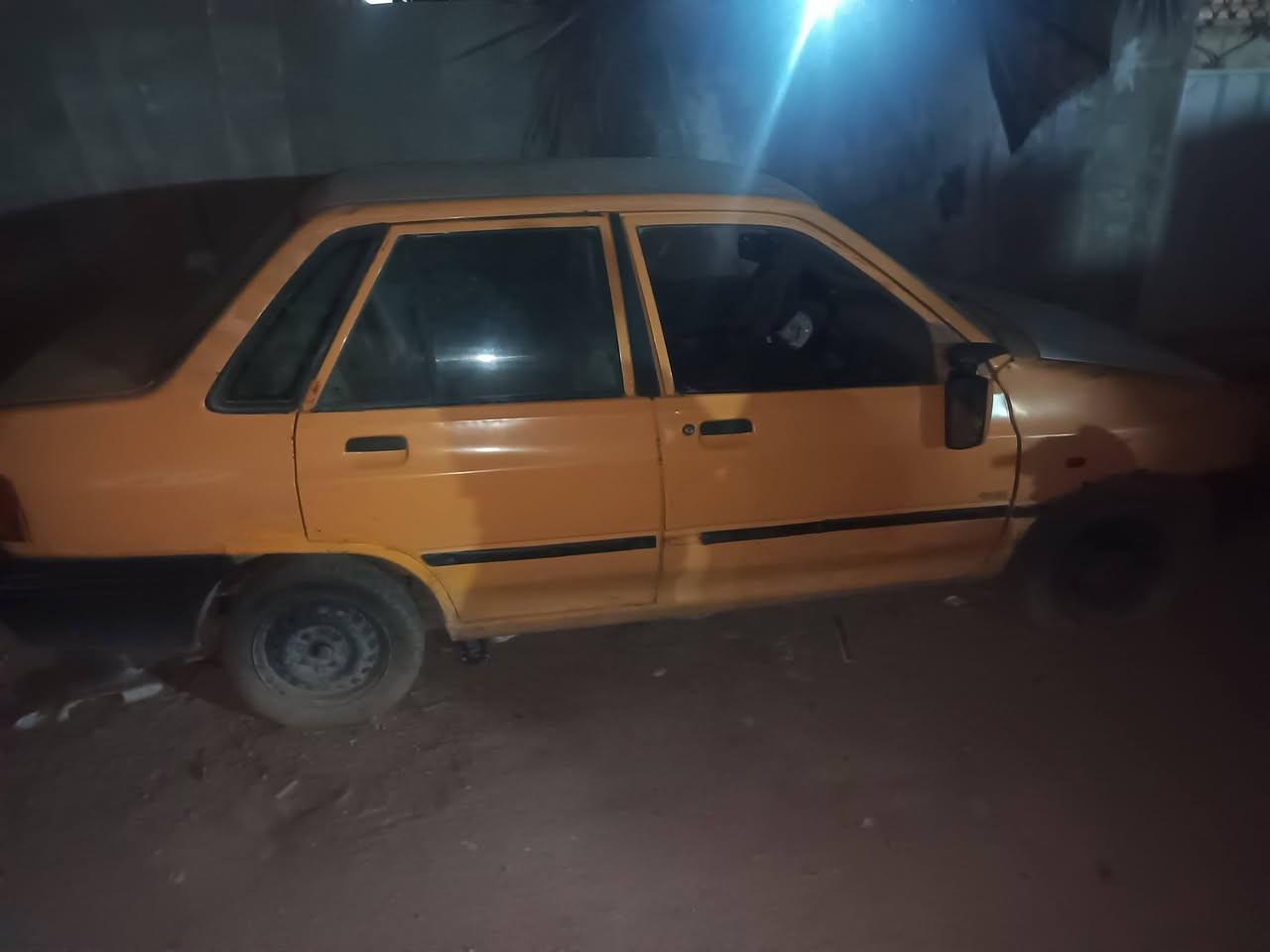 سايبه موديل 11 بدون راعي مكاني  كربلاء بيها خيط بخار سعر 6
مكفوله سرقه وعشره بها مجال نرادلها ترتيبات***********
