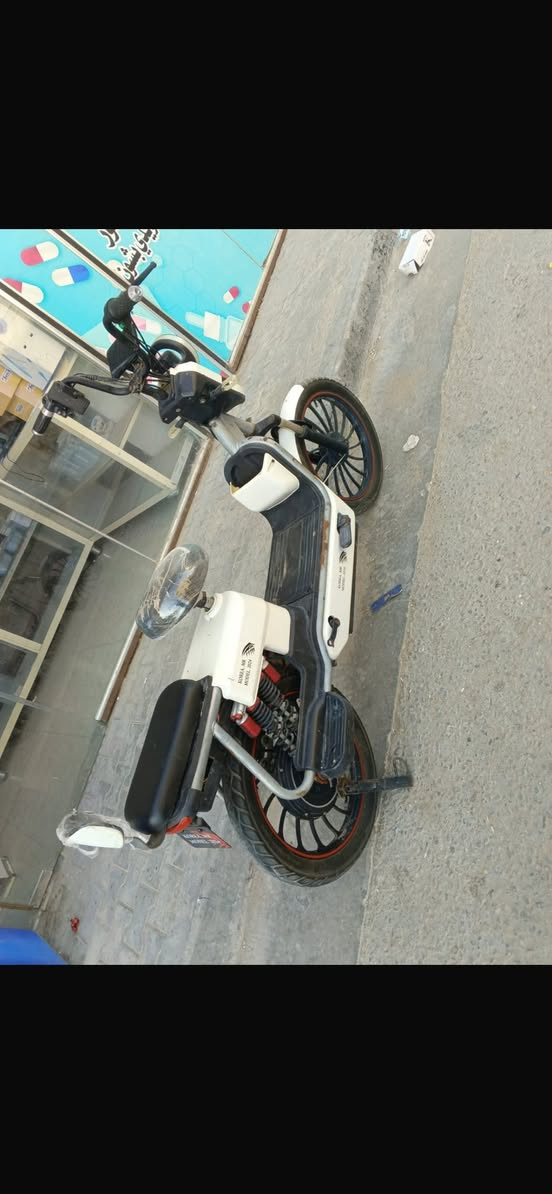 سلام عليكم
بيسكل شحن للبيع 
موديل 2024 
حجم 24 
تشغيل عن بعد 
بصمات ثنين 
مكاني كربلاء المقدسه 
سعر 250 وبيه مجال حك الجيه 
الرقم ***********
