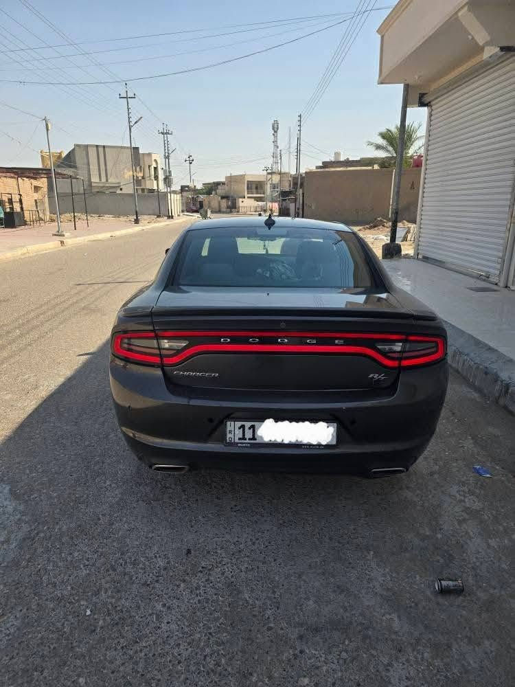 للبيع فقط جارجر R/T 5700  موديل 16 رقم بغداد بدون ارباك بيه طخات بسيطه 
السيارة بيه منظومة غاز 
مكينه كير تبريد كفاله 
السعر (15 الف$)  وبيه مجال بسيط 
رقم صاحب السياره ***********2
