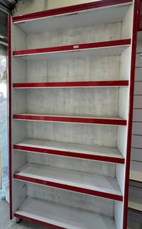 محل موبايلات • رفوف • فرع السيد غازي