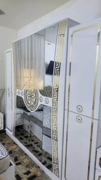 غرفه تركيا 9 قطع جديده بدون اي ضرر السعر ٦٥٠ بغداد البلديات 0772498333...