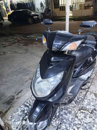 سكنس فحل ياباني للبيع 950 وبيها مجال قليل محرك ممفتوح ردراجة نضيفة جدا...