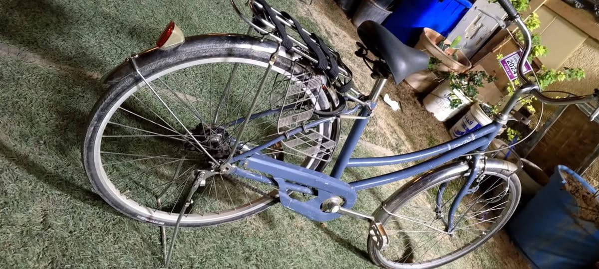 السلام عليكم بيسكل للبيع حجم 26لون سمنتي المكان ميسان حجي عبد السعر خاص


**إذا كنت صاحب هذا الإعلان وتريد حذفه لأي سبب، رجاءا أرسل رسالة إلى الدعم الفني**