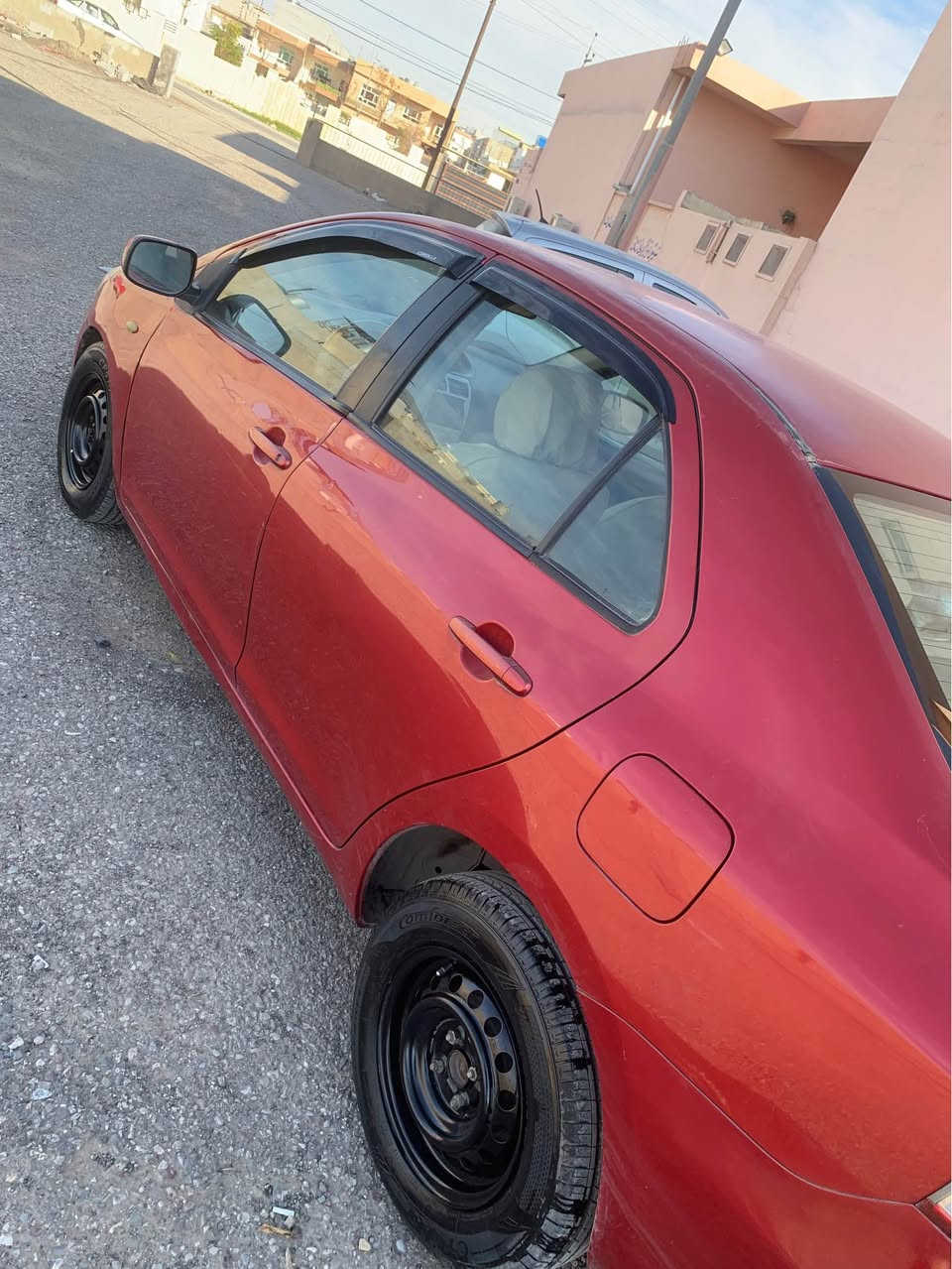 ‎سلام علیك تۆیۆتا یارس ماڕۆنی مۆدێل ٢٠٠٨ گێڕ تۆماتیك سەیارەكە زۆر جوانە و فەحس و هەزە و سەنەوی و هەمووی نوێیە و بەناوی خۆمە سەیارەكە گێڕ و مەكینەی بەشەرتە هەموو شتی مەزبووتە وە سەیارەكە بیلاد ناو زەردە و دەبل گێچە ئاوێنە كارەباییە وە سەیارەكە ٥ پارچەی سبوخە پێش و پشتی كەپسە سعری ٧٩ وەرەقە و مەجالێكی كەم بۆ پەیوەندی *********** أربيل, العراق
