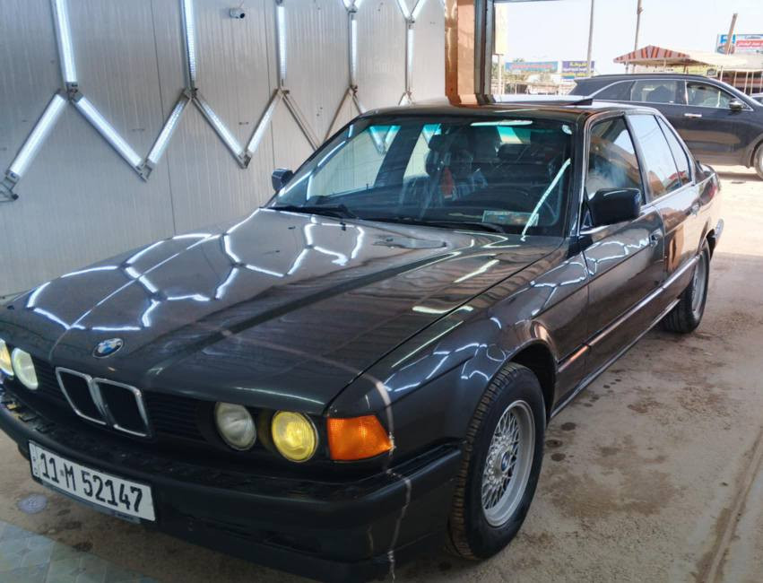 بي ام 735 اصل 
موديل 92 رقم بغداد دولي 🎖️
بااسمي گير ومكينة مكفولات 
حدادية جديدة تخم تاير جديد ✨
ويل شمسي🌞 دبل ارباك 
مكفولة من ضربة والخياس 
مصبوغه جماليه جديد✨
كهربائيات ع وضع شركة ....
السعر/ 52
عنوان بابل الاسكندرية✏️ ***********
