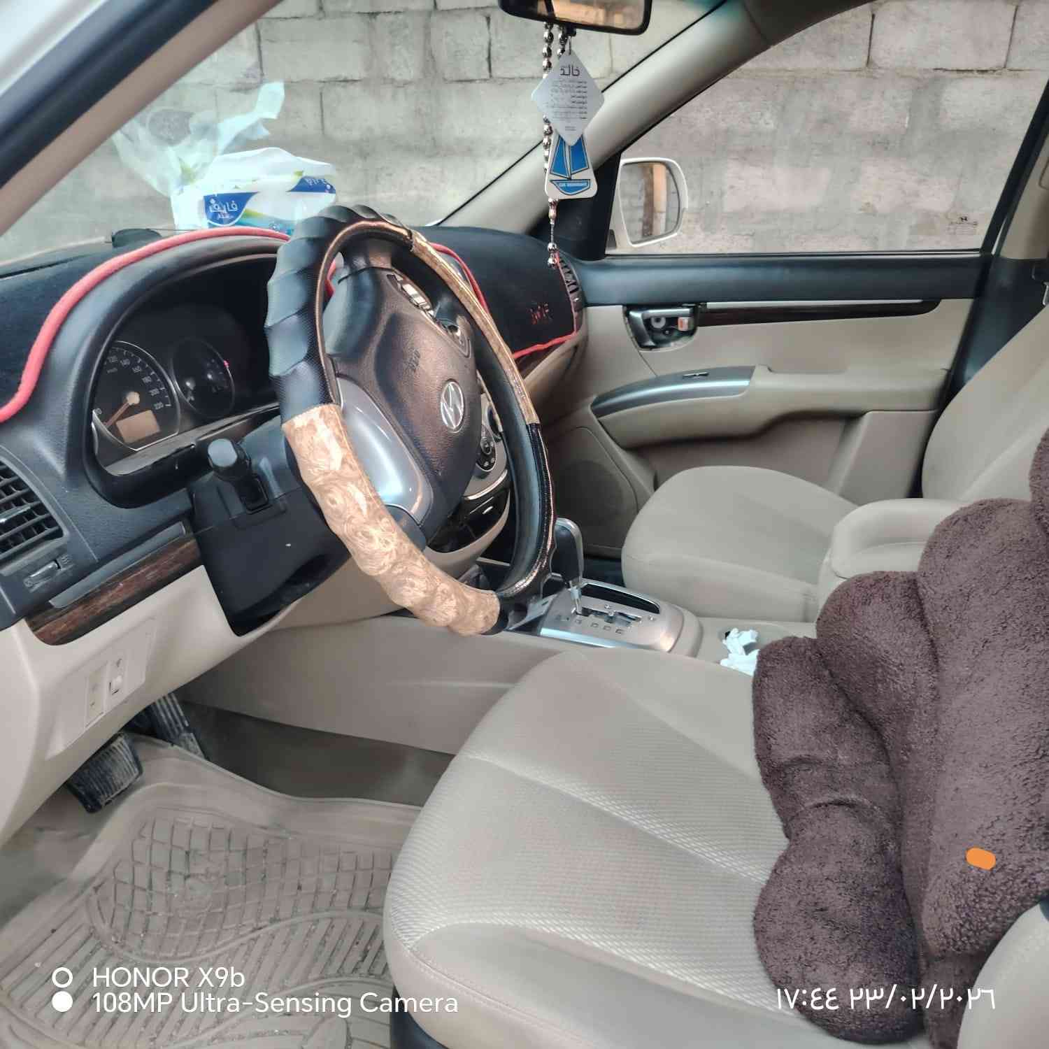 سلام عليكم سيارة سنتافي موديل 11 خليجي 4 اسلندرالسياراكلين  كلش نضيفه مال جنايي السنويه ساقطه صار ٣اشهر بسمي رقم سليمانية الدولي تحويل شرط محرك مفتوح وبشرط 4تايرات جديده صدر لوك كهربائيات كلها شغاله السعر 155وبيها مجال للطيبين***********
