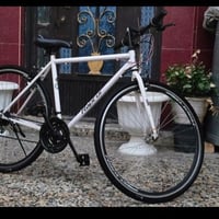 بيسكل هوائي  700c نضافه 85% جديد مستعمل قليل حجم 28 صناعه تايواند🇹🇼 عن...
