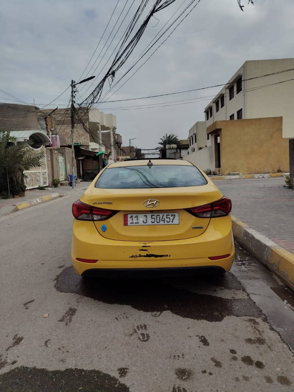 السلام عليكم  فول مواصفات ضررها فقط جاملغ الاايمن ولاايسر نص معجون ولبنيد اشويه بي حداديه جديده تبريد جديد كير مكفول مكينه مكفوله  سياره بئسمي مصفره هيئهسيار٢٠١٥ وغرامات لعنوان كربلاء رقم بغداد دولي جديد  ***********
