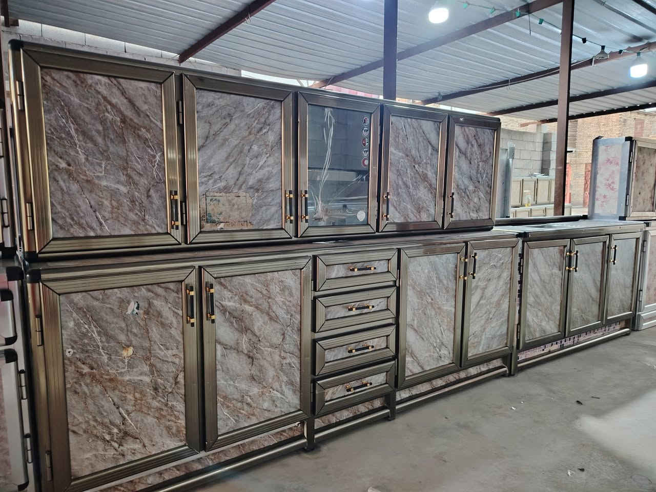 للبيع كاونتر مستخدم اخو الجديد
العنوان مغربه ب الشيشان الثانيه ب السايدين آخر ستداره التصال *********** الأسعار خاص
