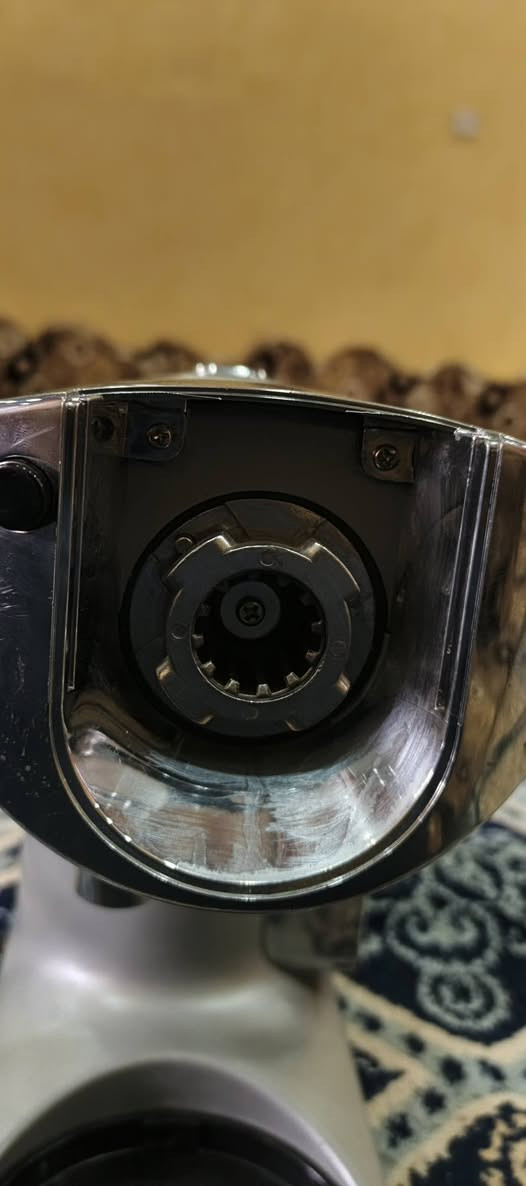 عجانة اوربية مستعمل استعمال اوربي شرط الفحص بدون ملحقات والسعر 20000 الف فقط


**إذا كنت صاحب هذا الإعلان وتريد حذفه لأي سبب، رجاءا أرسل رسالة إلى الدعم الفني**