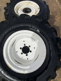 تايرات 18 نيو هولاند 07814957441