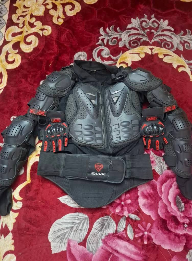 سلام عليكم دايوان للبيع موديل 2023 رقم اربيل  زيرو ماشيه 9 الف شرط بعدها زيرو   محتاج وا اريد ابيع
رقميي
*********** 
واذا تريد هم عندي  خوذه للبيع 
ودرع قميص بس 
وسماعه وكامره كله اصلي وجديد
مكاني بغداد العامريه
