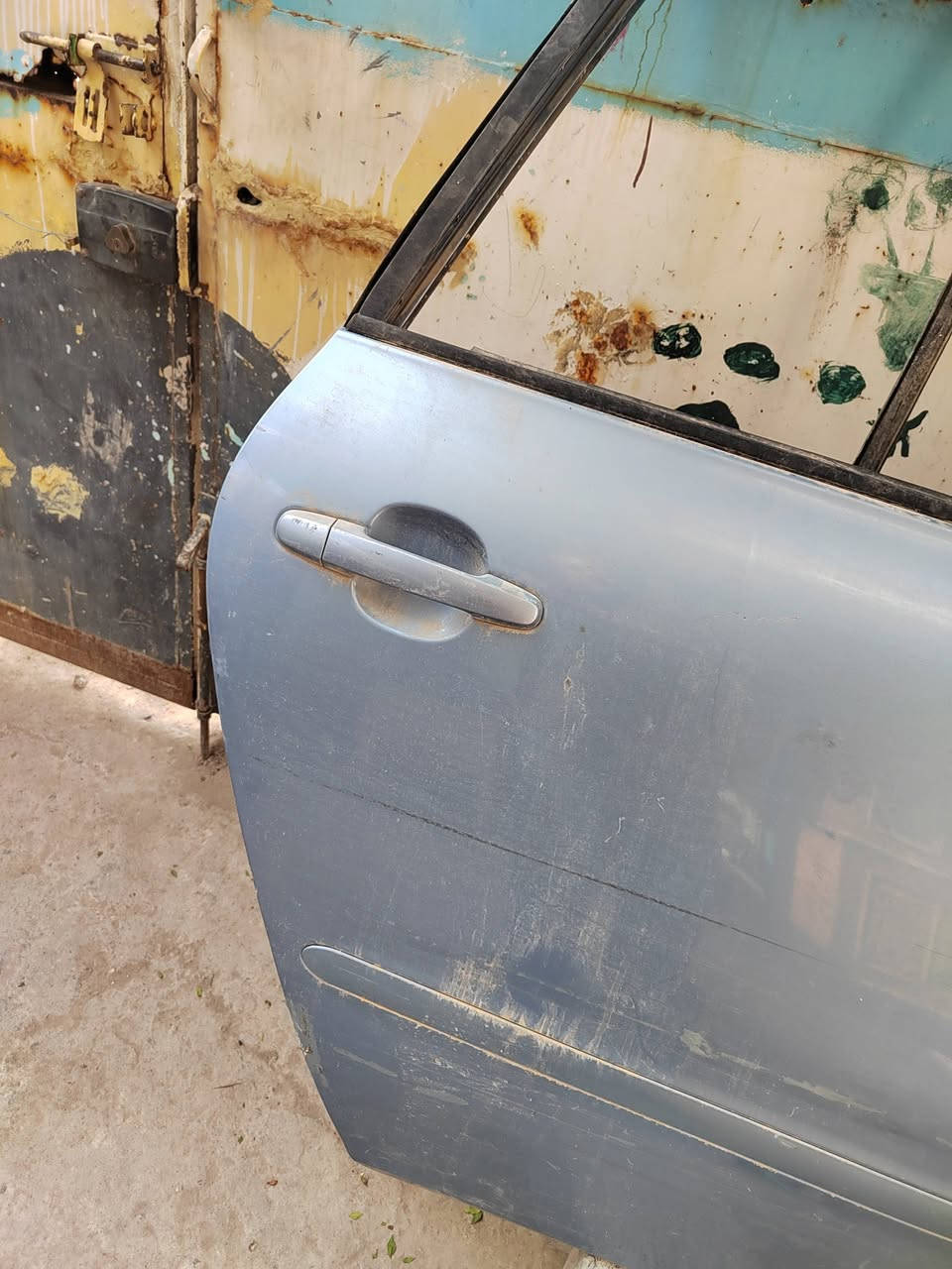 أبواب وبنيد  ابصم  للبيع للاتصال واتساب ***********
