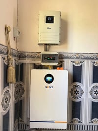 ١٠ أمبير • بطارية SVOLT • انفيرتر Deye
