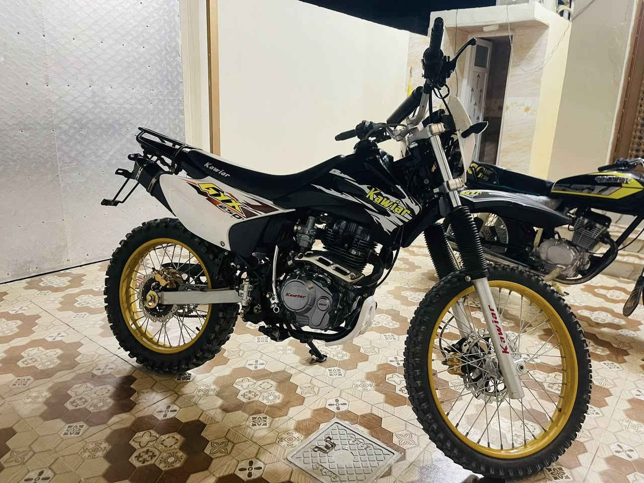 سلام عليكم دراجه للبيع موديل٢٤ دراجه جديده وعل البلاد


**إذا كنت صاحب هذا الإعلان وتريد حذفه لأي سبب، رجاءا أرسل رسالة إلى الدعم الفني**