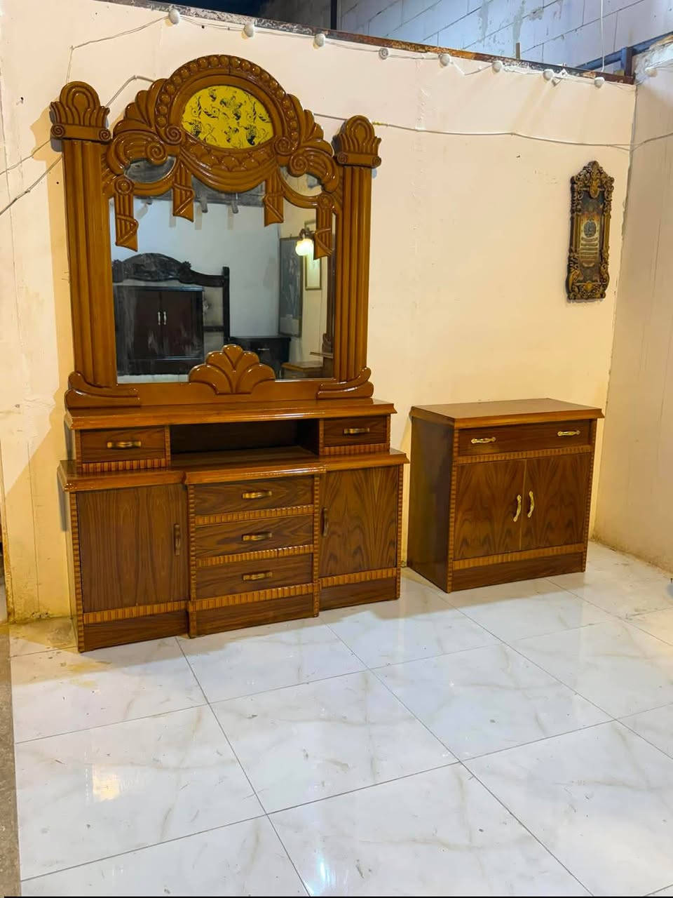غرفه صاج داخل خارج ٤ ملم 
السعر مليون 100
شد نقل داخل بغداد مجاني 
نضافه ٩٠ 
غرفه ضخمه حلوه 
ضهره جرجوبه براغي


**إذا كنت صاحب هذا الإعلان وتريد حذفه لأي سبب، رجاءا أرسل رسالة إلى الدعم الفني**