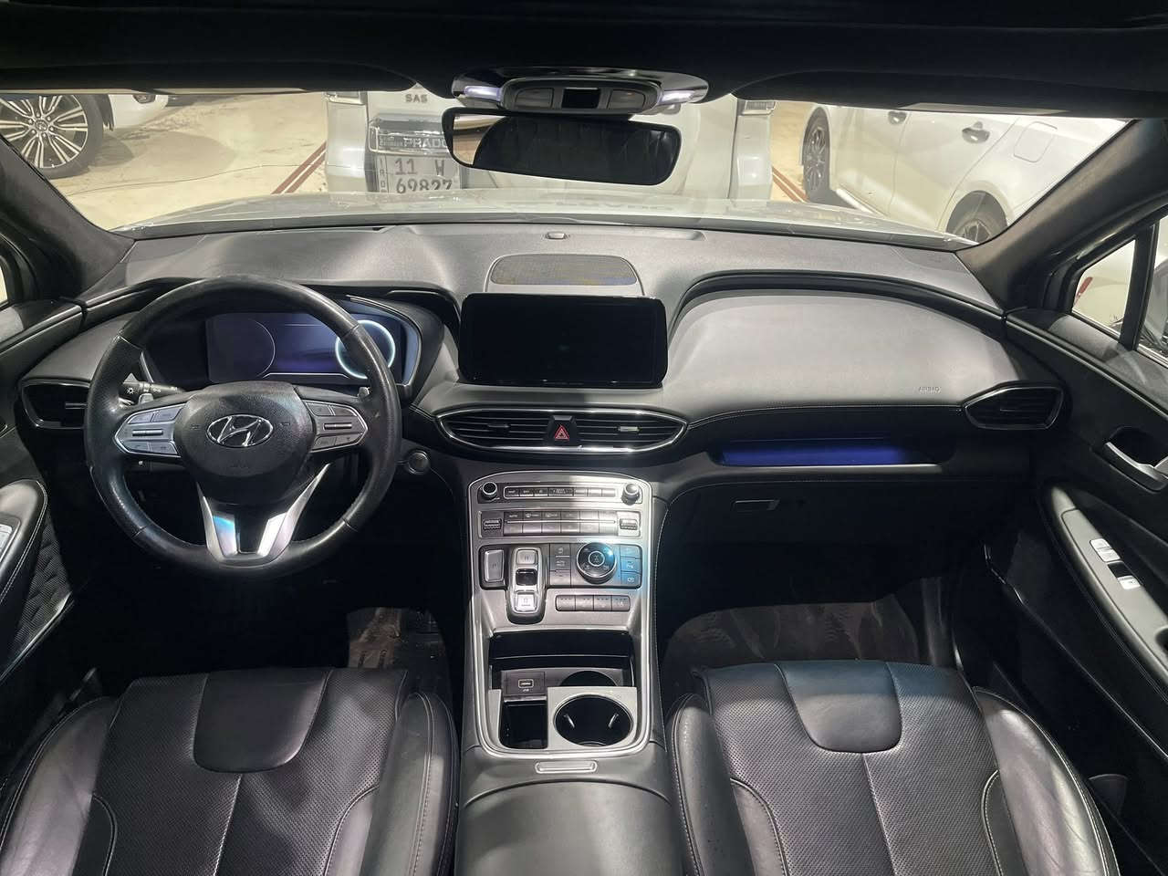 يالله يالله
متوفر هونداي سنتافي 2023 لگجري 1/1 مواصفات للأخير 

بيها تقرير مال المندلاوي موجود بالمنشور تصليحها درجة اولى جديدة جداً 

فول مواصفات 

🌺 داتا شو معلومات تصير على جامة الأمامية

🌺خمس كامرات 360 درجة

🌺بردات جانبية 

🌺لايتات زنون ابيض عالي ناصي 

🌺ويل كب اصلي مشيف عليها تخم تايرات 

🌺بانورما على طول سيارة

🌺كير دكم 

🌺دشبول دجتيال شاشة 

🌺مكينة 2500 تيربو جدا اقتصادي 

🌺مرايات بيها اشاير جانبية 

🌺حساسات خلفية و امامي

🌺رادارات داير سيارة يعني 360 درجة

🌺بريك خلفي من تشعر بخطر 

🌺كاميرة امامية لتحديد الشارع سياقة آلية 

🌺صندوك كهربائي 

🌺شفتات ستيرن و تحكمات ستيرن 

🌺تبريد قطعتين 

🌺شاشة جبيرة بيها كل معلومات مال سيارة 

هاي نبذة على مواصفات بالنسبة للسيارة كلش راقية بيها قيادة كلش مريحة بدون مبالغة

سنوية جديدة أرقام جديدة سنوية جديدة شرط تحويل ثاني يوم 

مكانها بغداد معارض النهضة معرض الكرادي 

*********** حيدر الكرادي
