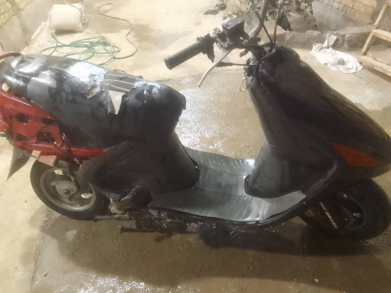 دراجة فراشة فحل
الدراجة نقصه بس صالنصه ونقوصات بسيطه 
شغاله هندر واحد 
200 وبيه مجال 
مكاني دوانية مركز 
تجفيته جديده الدراجة مصارله سبوعين


**إذا كنت صاحب هذا الإعلان وتريد حذفه لأي سبب، رجاءا أرسل رسالة إلى الدعم الفني**