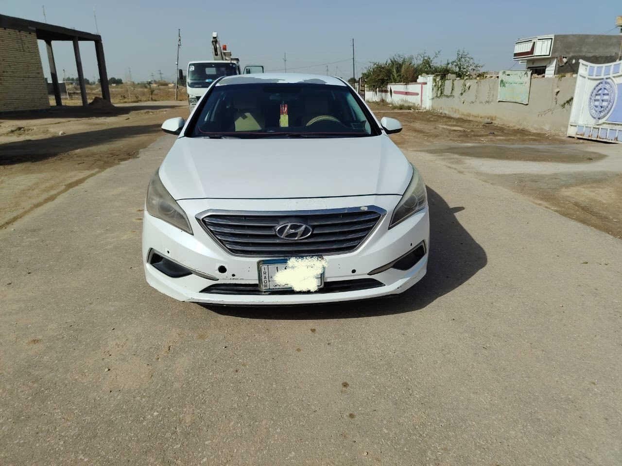 السلام عليكم
سوناتا 2016وارد امريكي 
رقم السياره القادسية
بيه تعديلات عل بارد 
ولبنيد مبدل مثل ماموضح بلسونار
مكينه وكير خير من الله 
تخم تاير جديد
صدر 60%
تحكم ستيرن 
 شاشه 
تبريد شغال +تدفئه
السياره مال جناي شخصي 
مكان الديوانيه طريق عفج 
رقم صاحب السياره
***********
***********
