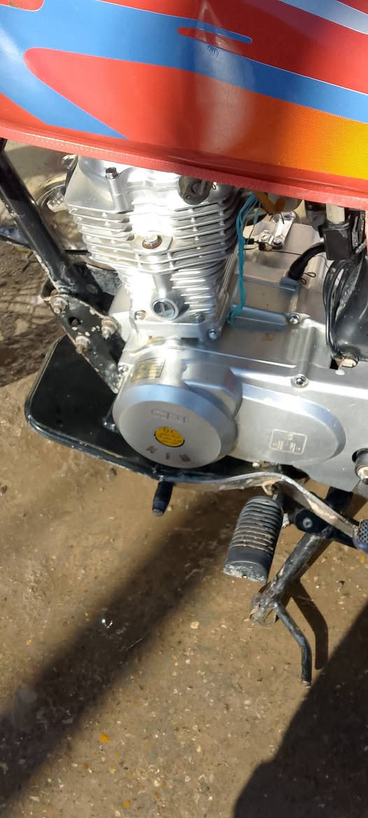 موديل 2024 البيع السعر 500 وبي مجال تفاصيل خاص او تصال ***********
