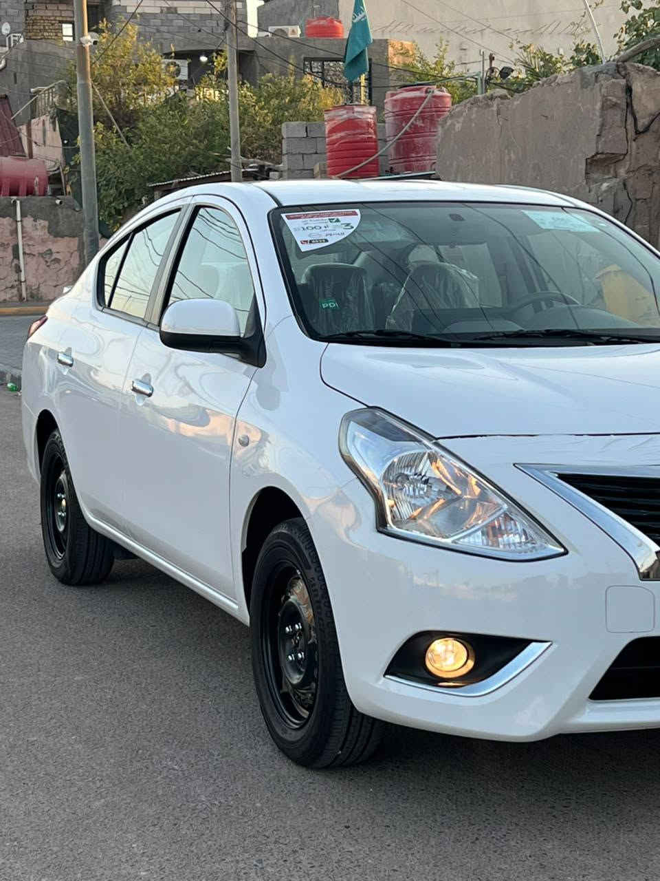 نيسان صني الهندي ام البليته الزركه زيرو سياره من شركه ابواب الرحمه ماشيه 3000 وقابل للزياده ام الشاشه الكزز ام العطر النحله تحويل او وكاله بشرط السعر 132 العنوان بصره القبله مامبري الذمه كل واحد يعلق من يمه اتصل وبخدمتك  هذا رقمي ***********
