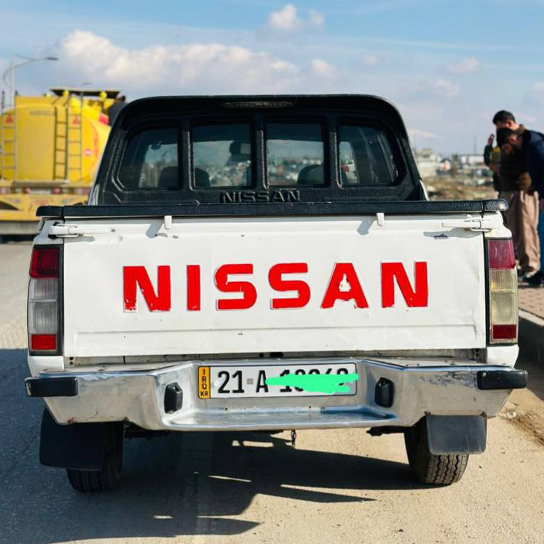 نیسان پیکئاپ 2001 
تەبریدو پاوەر مەکینە کابلێتەری
 ڕەقەمی سلێمانی تازەکراوەتەوا تا 2031
 غرامەی تیانیە بە ناوی خۆمانەوەیە 
بەشەری تەحیول و غرامە
 سەیارەکە نمونەیە لە جوانی
 بێ داعوم لێدراو 

سعر : لە کۆمێنت داوای بکە ڕاستەوخۆ بۆت دێت 🤖 

گێرو مەکینەی بەشەرت
 تنوتۆڵە تەقەو ڕەقەی نیە بێمەسرەفە

ژمارەی خاوەنەکەی 
*********** 
ناونیشان سلێمانی سەیارەکە عەسکەری بووە
