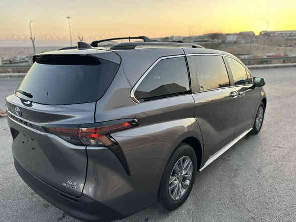 صل على النبي 

 #سينا 2023 هايبرد  #XLE 

سعر السيارة 28500$ يعني 285ورقه بغداد جاهزه بيها مجال بسيط 

تقرير السياره عل كارفاكس سالفج حادث واحد 
 🚛ممشى السياره 25700 مايل فقط مواصفات السياره كدامك فول فتحه جلد تدفئه كراسي كراسي كهرباء شاشه جبيره وهواي تفاصيل مو مبينه الا عل واقع 🏃🏻‍♂️ 
جاملغ وبنيد وباب نفس اللون مبدلات غاز بلادي صبغ شاصي يسار فقط. ايرباك استيرن ودشبول وركبه وبرده .

السياره موجوده ابغداد. 

 استفسار :- *********** متوفر واتساب 

 0770 323 3551‬

بغداد نفق الشرطه مقايل مختبرات الرازي.
#شركة الناجح للمزادات الامريكيه  والنقل البحري والبري والتخليص الكمركي وحياكم الله ❤️
