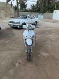 دراجة ايطالي • ع الحاوية