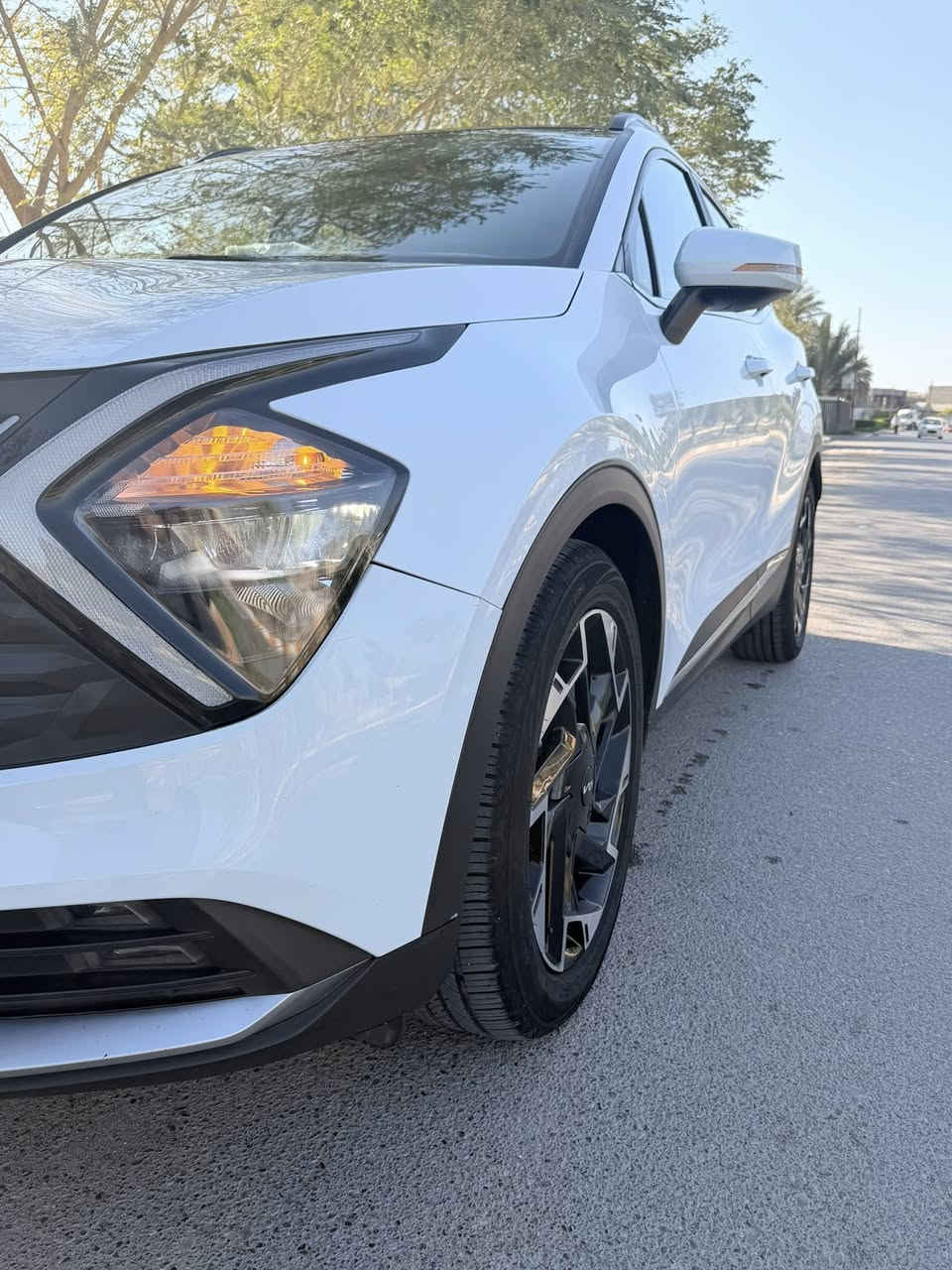 السلام عليكم
لبيع كيا سبورتج 2022خليجي  
مكفوله من الصبغ والتبديل والبارد 
رقم اربيل تحويل مباشر باسمي
سنويه هزه كله جديد 
فول مواصفات 
بصمه//بانروما//كشنات تدفئه تبريد // سايد بريك بصمه // كامره خليفه//حساسات امامي خلفي // تبريد قطعتين // تحكم استيرن // كروس سرعه /صندوك كهربائي 
اشاير بالمري // شاشه متصله  // 

مكان السياره بغداد 
السعر (217)وبيها مجال 
الاتصال ***********
