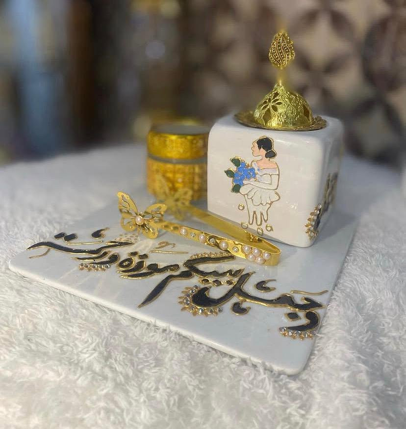 حسب الطلب وأسعار تنافسيه متوفر توصيل كل شي صنع خصيصا لك
حايره ب هديه موجود عدنا 
دلعي نفسج وبيتج وغرفتج يشغلات حلوت من عدنا 🤍🤍🤍🤍♥️♥️♥️♥️♥️♥️🕉️🕉️🕉️🩷🕉️🕉️


**إذا كنت صاحب هذا الإعلان وتريد حذفه لأي سبب، رجاءا أرسل رسالة إلى الدعم الفني**