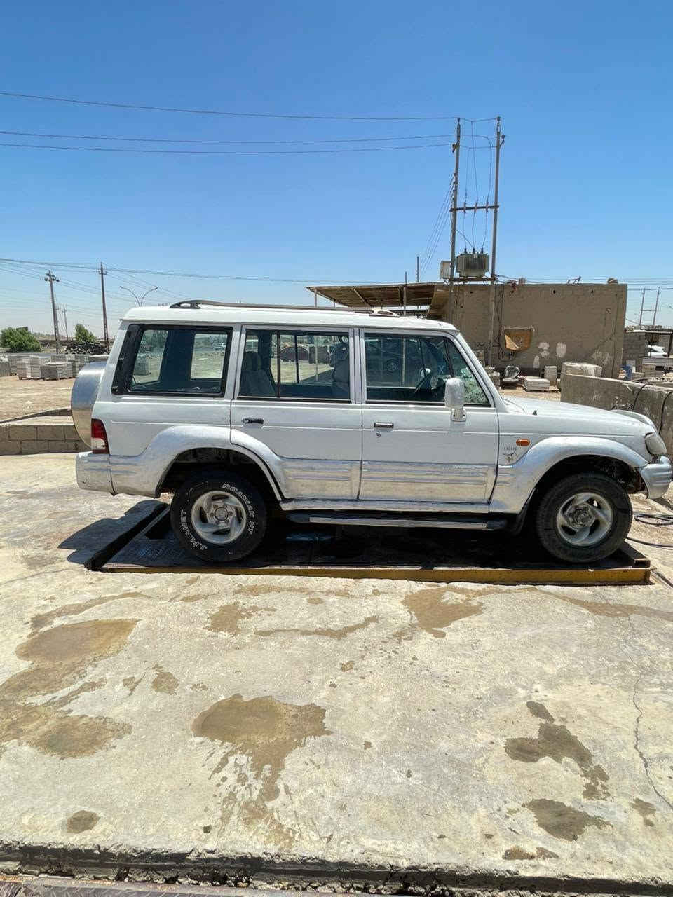 كالوبر 2001 للبيع بانزين كير عادي سنويه باسمي رقم سليمانيه تحويل مباشر سعر 40 ورقه وبيها مجال *********** الشيخ ابو ثائر المحمداوي
