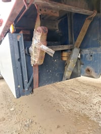 عندي صندوك مال غراض صباين نضيف والله حيل نضيف سعر 350 أبيه مجال للشراي...