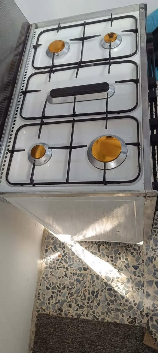 عرض مميز – طباخ عشتار عراقي 5عيون 
حجم عملي مناسب 80*50
 5 شعلات قوية 
 فرن شغال خط واحد
  لون ابيض مقاوم
💰 السعر: 170 قابل للنقاش
📍 العنوان: موصل – وادي حجر


**إذا كنت صاحب هذا الإعلان وتريد حذفه لأي سبب، رجاءا أرسل رسالة إلى الدعم الفني**