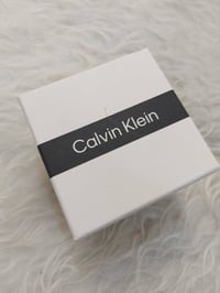 ساعة • كالفن كلاين