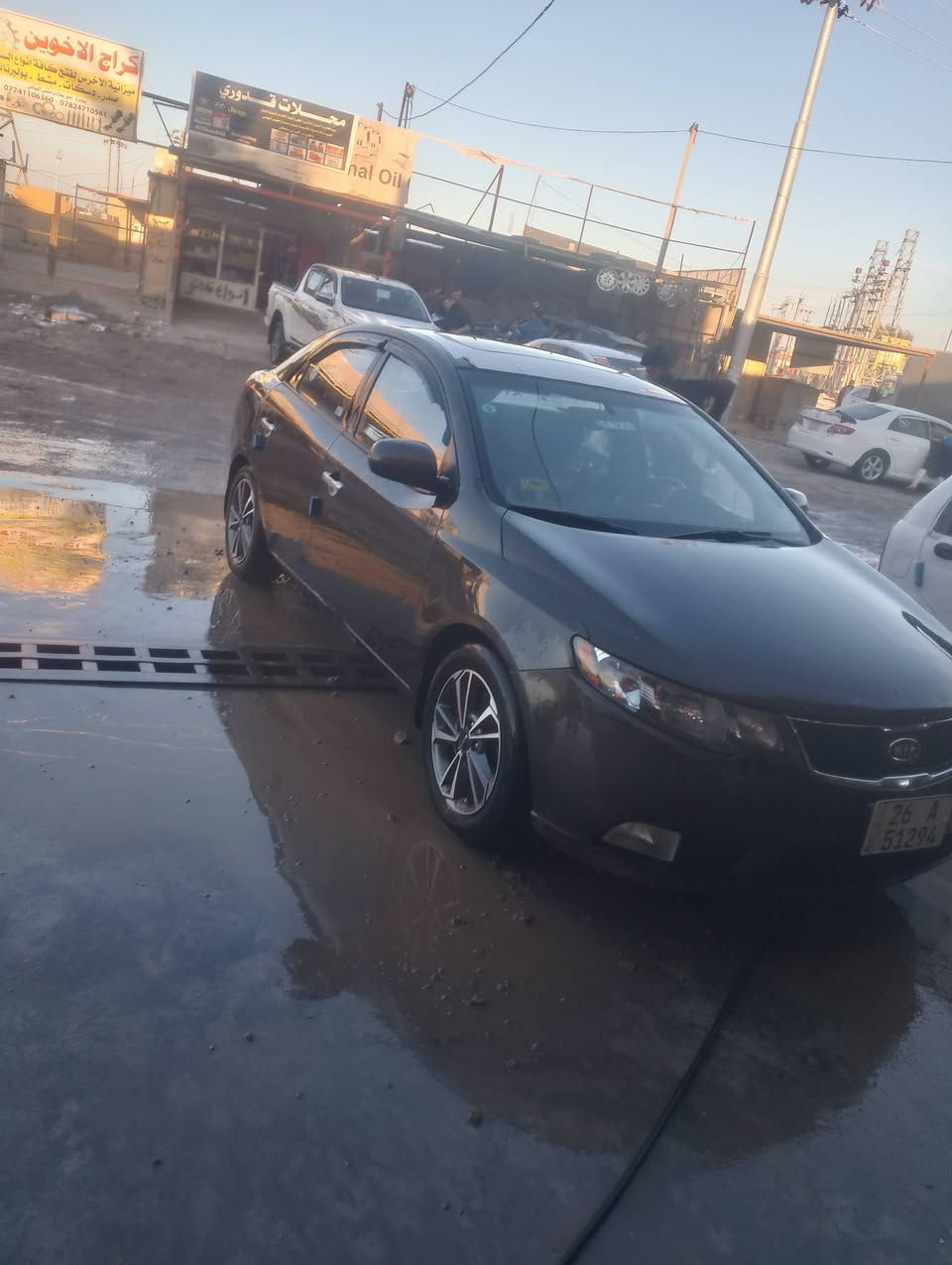 كيه فورتي صلاح دولي جهازه مجهزه صدر تايرات كير محرك سياره مصبوغه عااام س 75 وبيه مجال قليل ***********
