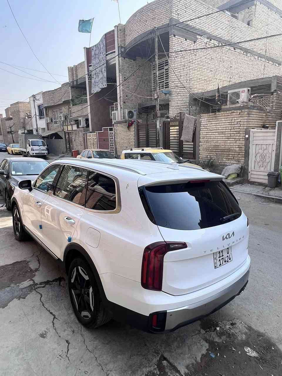 سلام عليكم ورحمة الله كيا تلورايد موديل 23 كفاله من تبديل فقط كلير وصبغ وصور الحادث بل منشور مكاني المنصور وسعرها 265 مرقم وكاملة رقم بغداد تحويل نفس ليوم مواصفاته كشنات ViP شاشه متصله كامرتين خلفيه حساسات 360 درجه شاحن واير لس سعرها 265 رقمي *********** ***********
