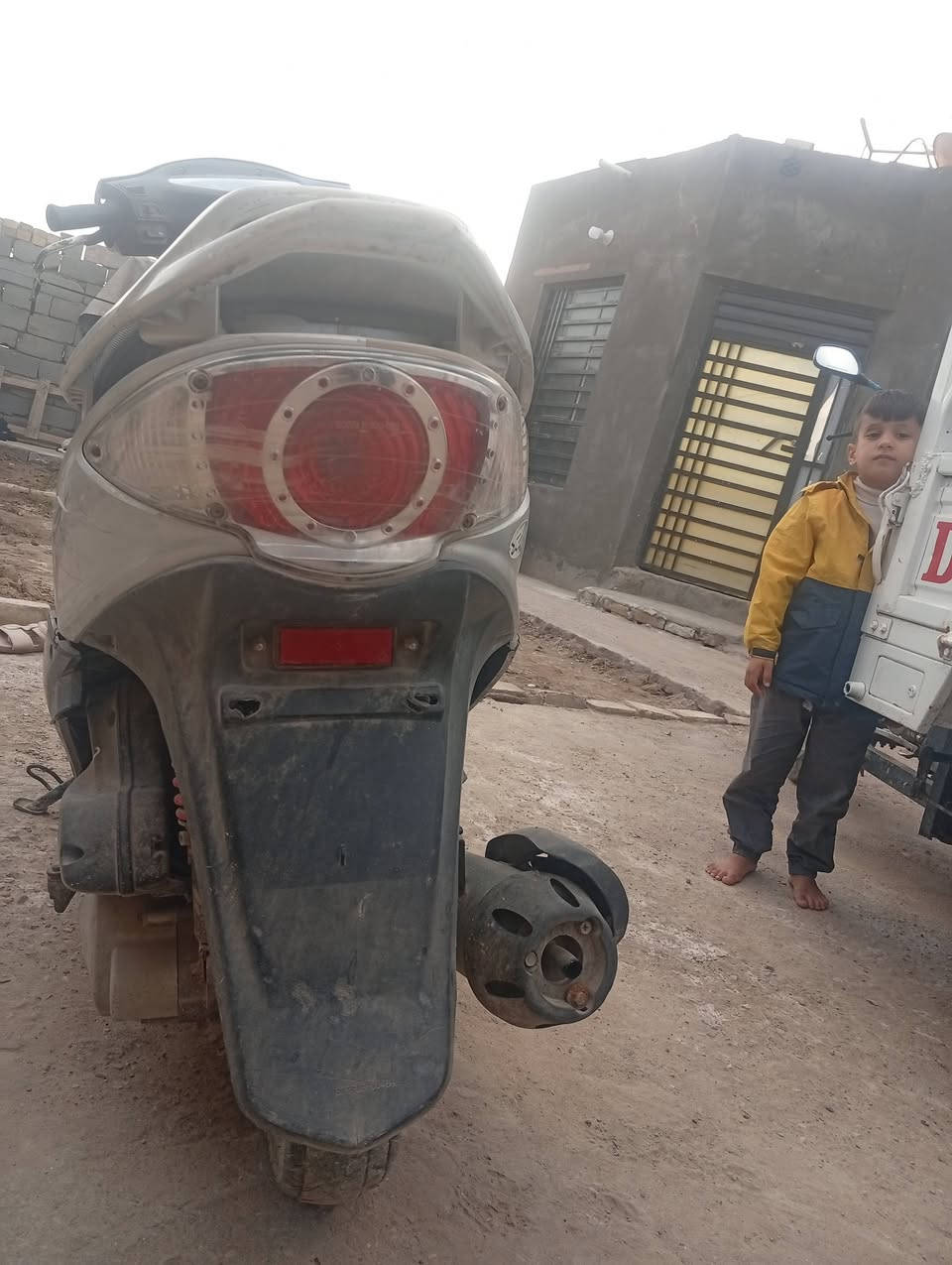 دراجه كامكو جي فور مامفتوحه بيه برغي كله ابلاديه السعر 350اوبيه مجال قليل مكاني الغراف *********** يوجد وات ساب
