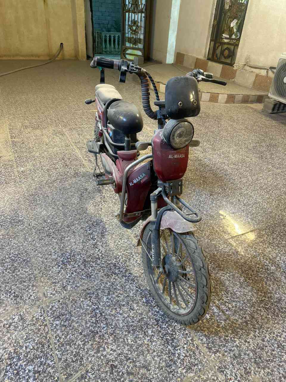 دراجه شحن
5 بطاريات 

السعر 250 الف 

البصره الزبير 

***********
