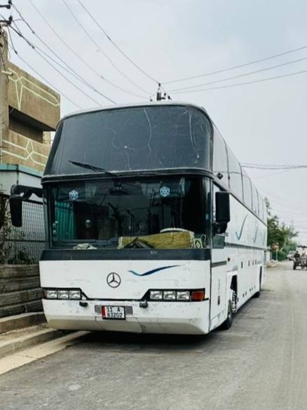 السلام عليكم من رخصة الادمن باص مارسيدس ٢٠١٠باسمي سنوية نافذة لغاية ٢٠٣٠ خطها بغداد ،بصرة كير اكسن محرك تخم تاير ٥٣ نفر سيارة جاهزةتدفئة تبريد وجاهزة  من الدعامية للدعامية تحويل مباشر ثاني يوم للاستفسار الاتصال *********** ،***********
